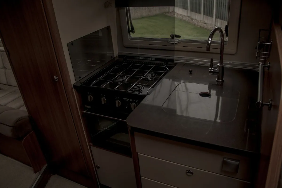 Motorhome - Image 3