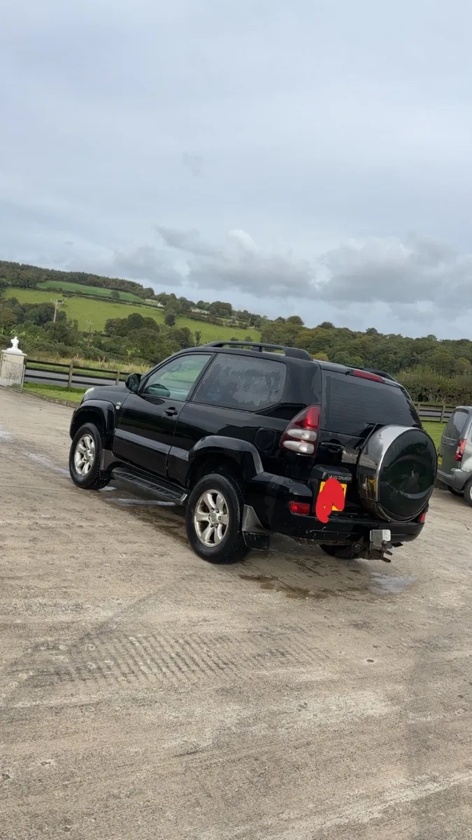 Toyota Land Cruiser - Image 3