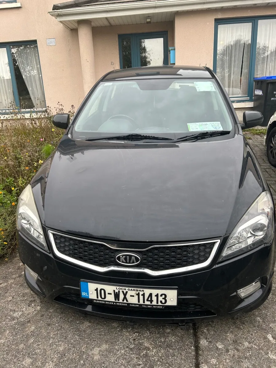 Kia Ceed 2010 - Image 2