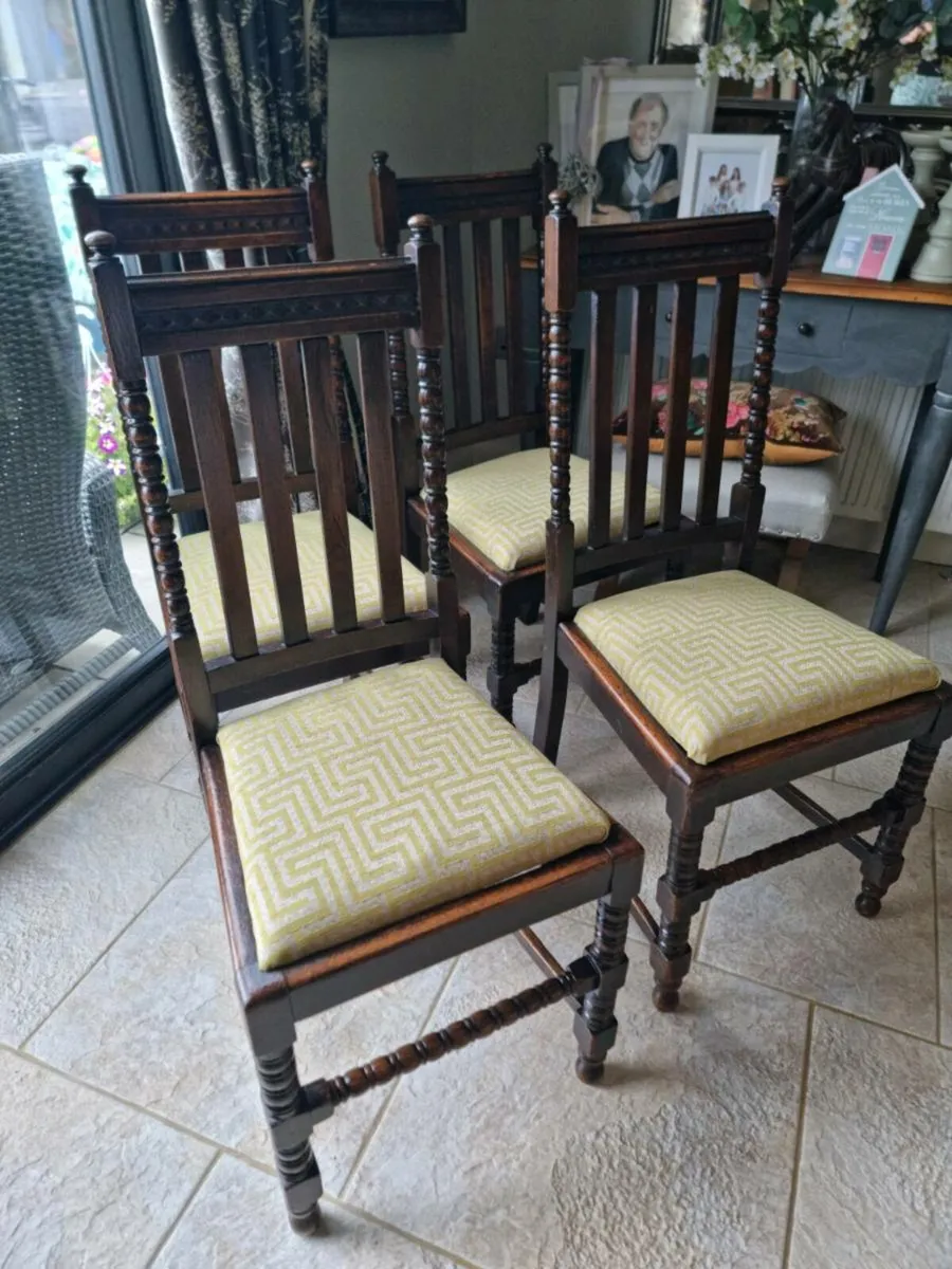 Beautiful Oak Kitchen Chairs x 4...€360 - Image 1