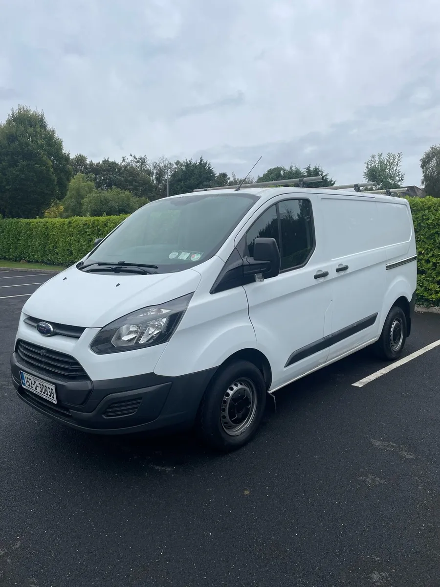 FORD TRANSIT CUSTOM NEW DOE 05/2026 IMMACULATE - Image 1