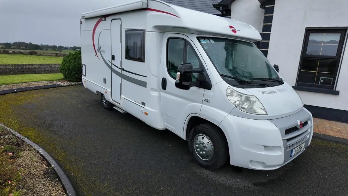 2011 Burstner Motorhome - Image 4