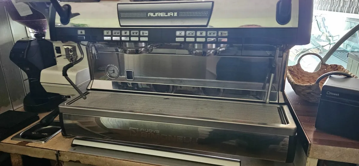 Nuova Simonelli Aurelia 2 Espresso Machine