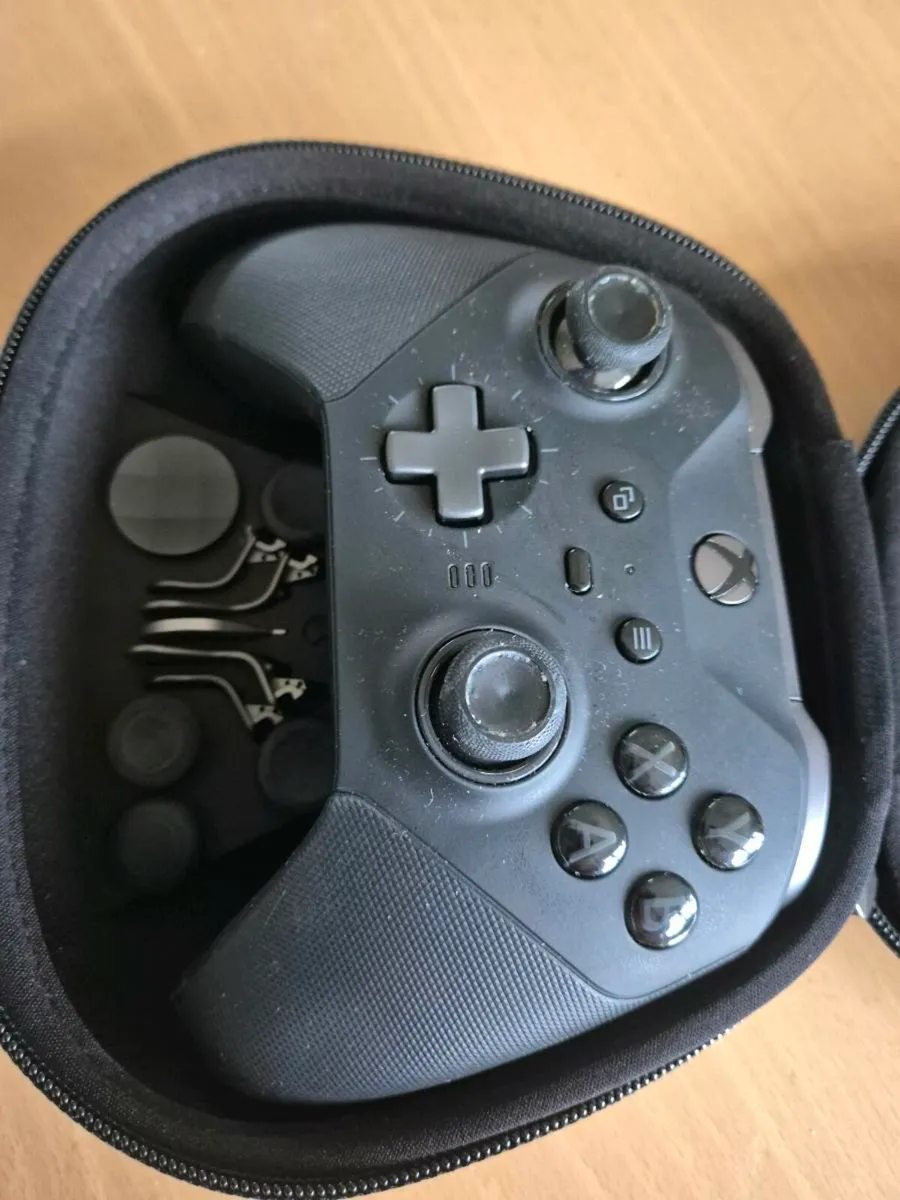 Xbox Controller - Image 2