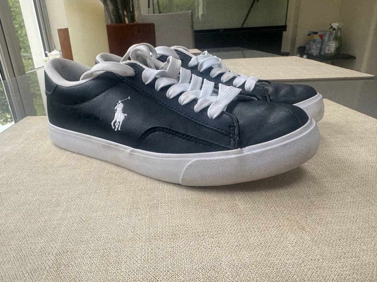 Kids footwear - Image 4