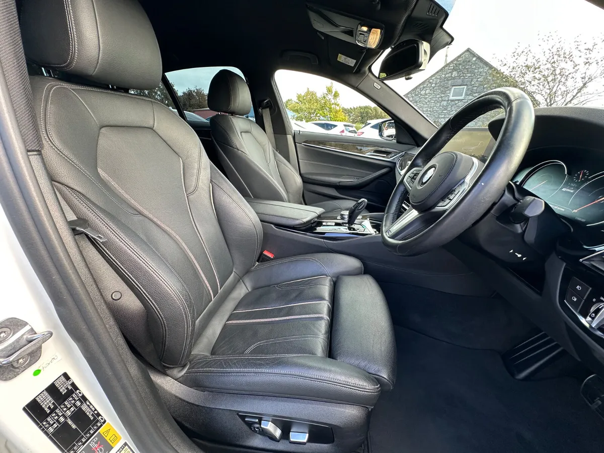 M Sport competition - Top Spec - Black Leather - Image 2