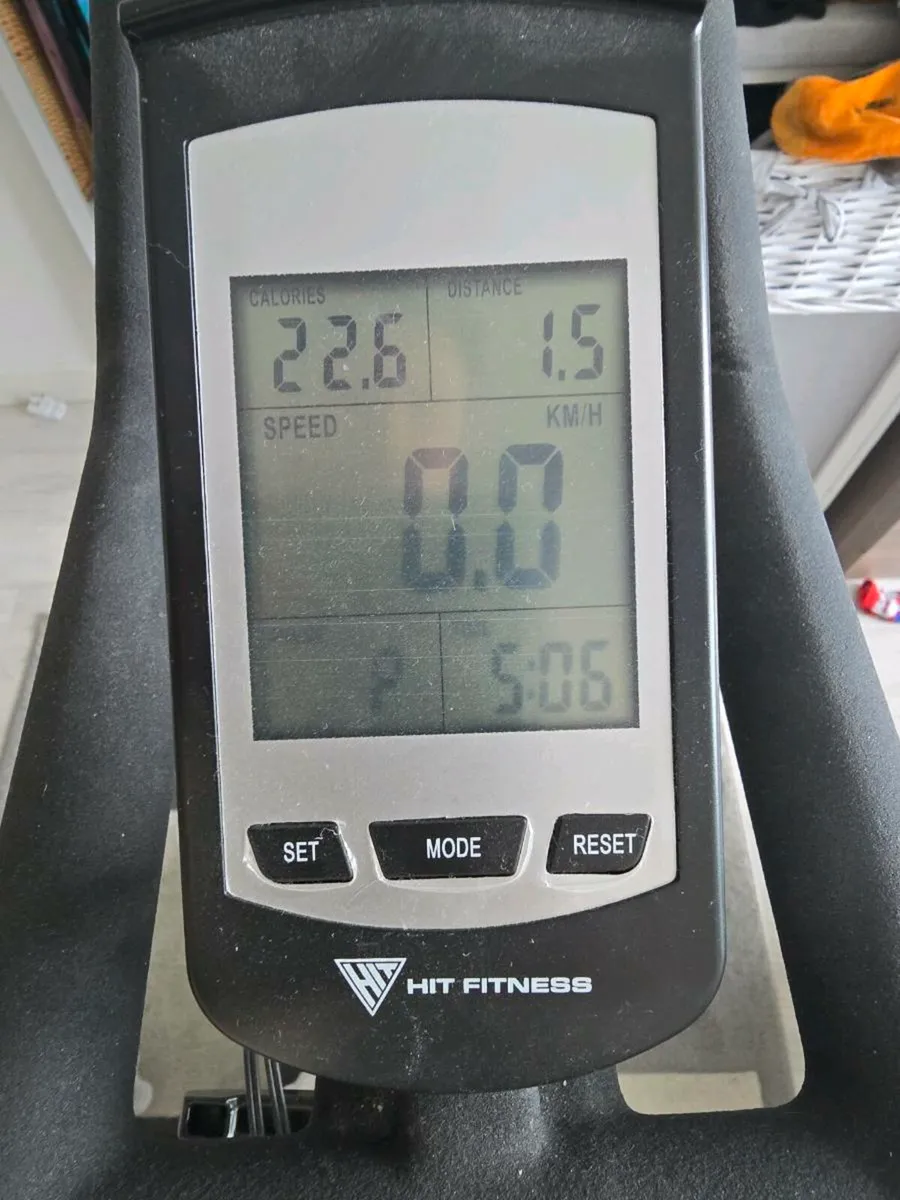 High Performance G7 Indoor Cycle Spin Bike - Image 3