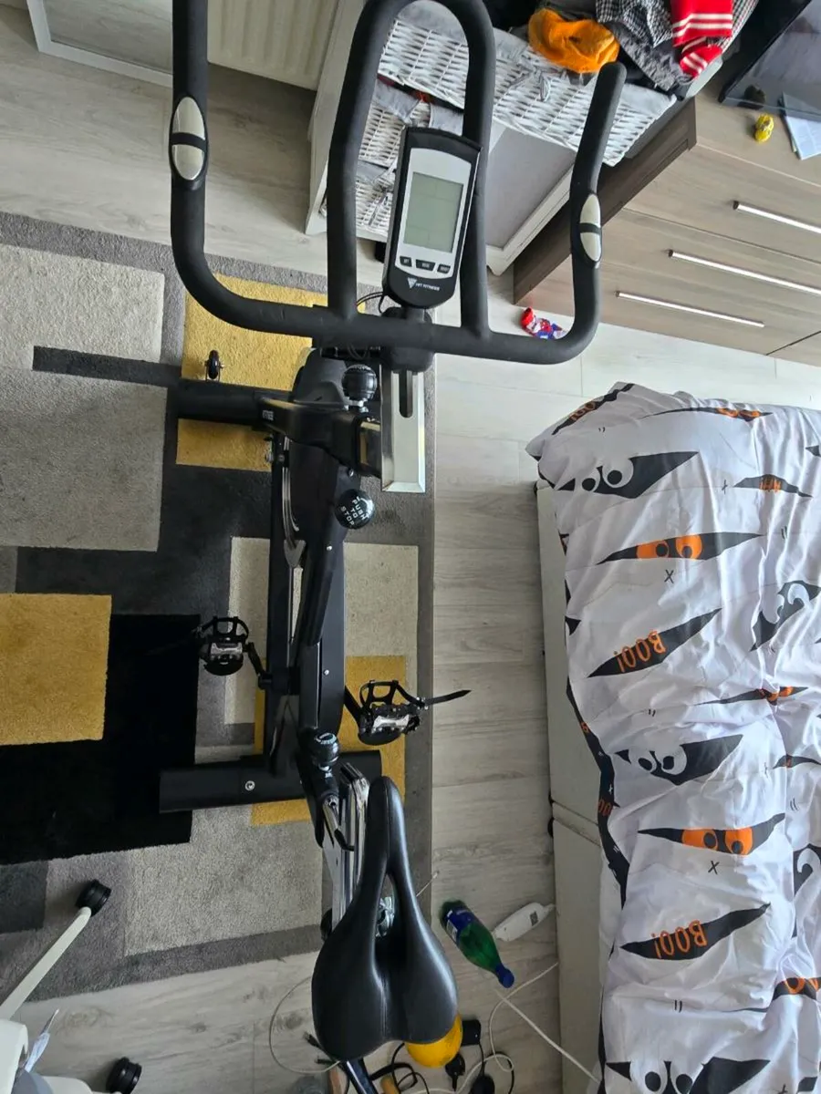 High Performance G7 Indoor Cycle Spin Bike - Image 4