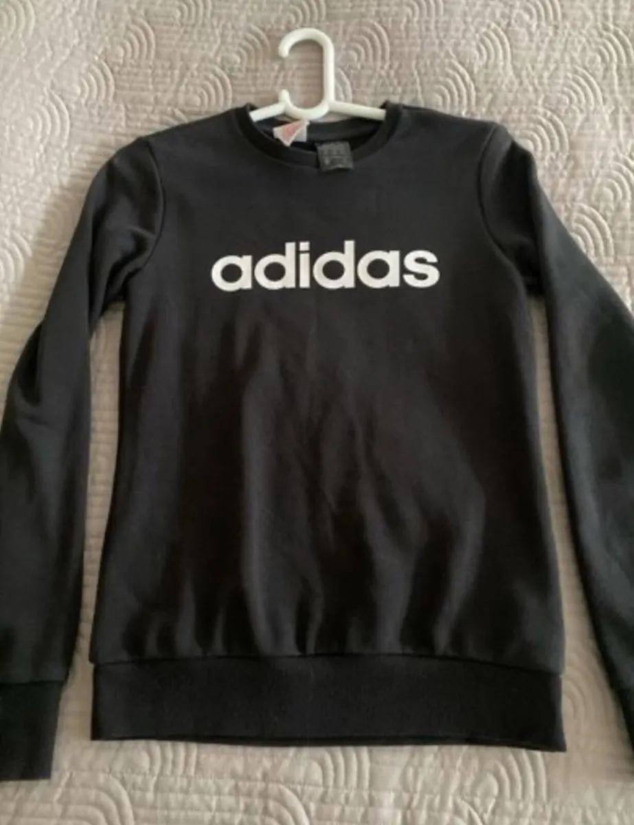 Adidas black sweater Age 13-14 years - Image 1