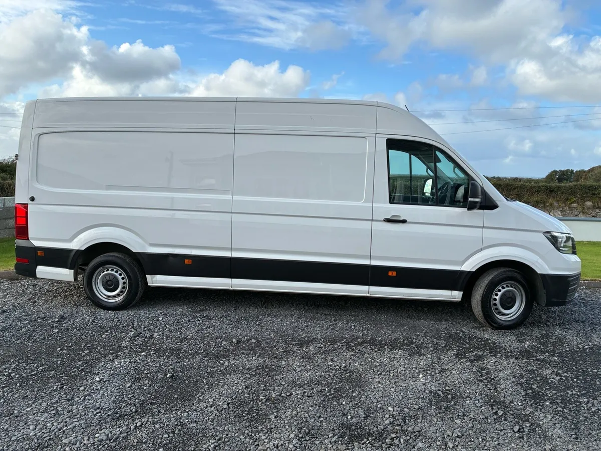 2022 Vw Crafter 2.0 Tdi 140 bhp - Image 2