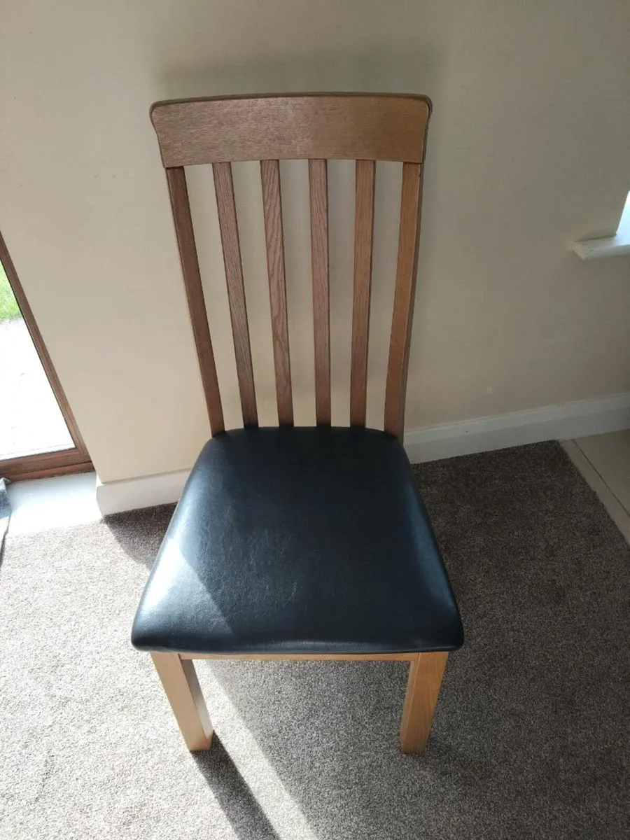 7 chairs for sale - Image 2