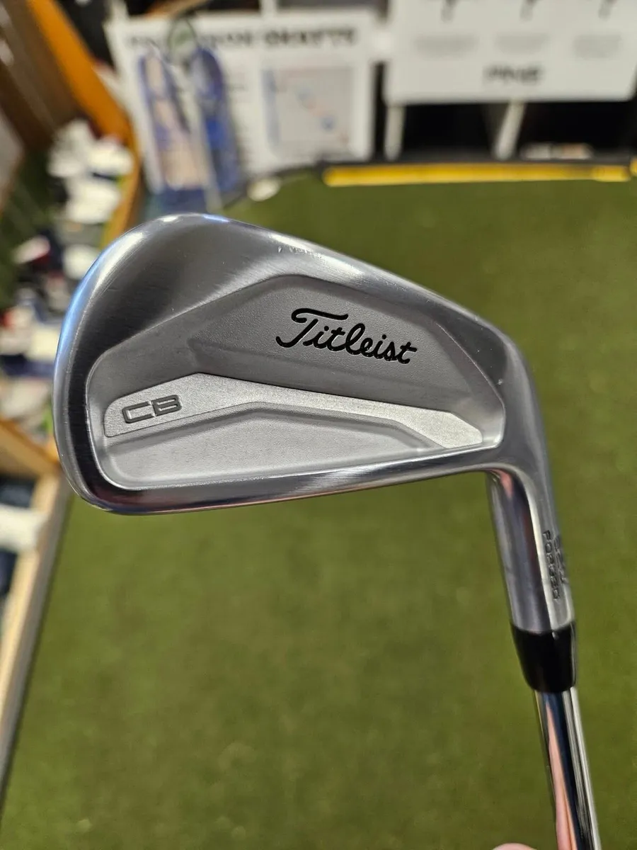 Titleist Cb 620 Forged Irons - Image 1
