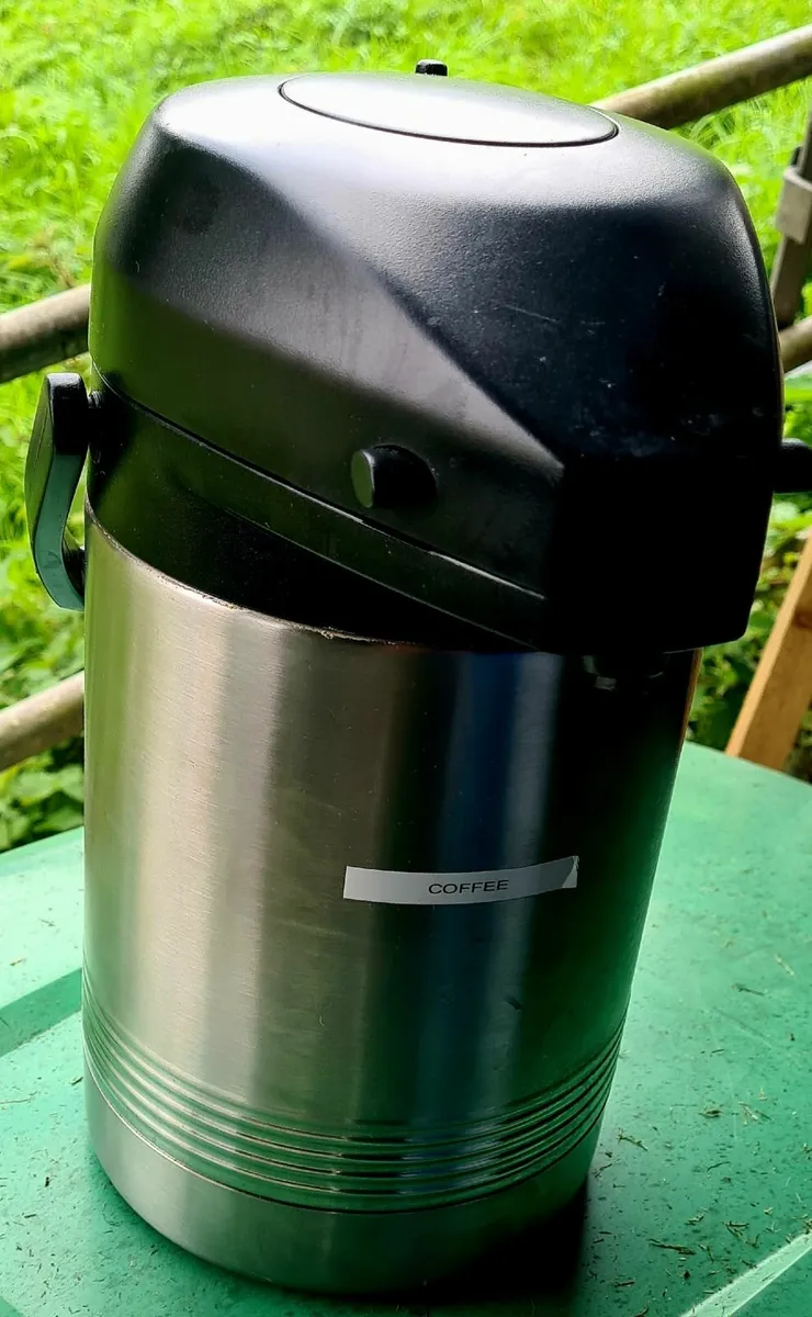 Emsa Vacuum Pump 2 litre Thermal Urn Jug Coffee - Image 1