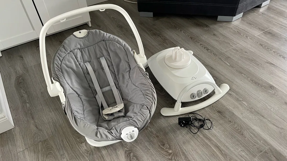 Joie Emeri 2-in-1 Baby Swing and Rocker Fern - Image 1
