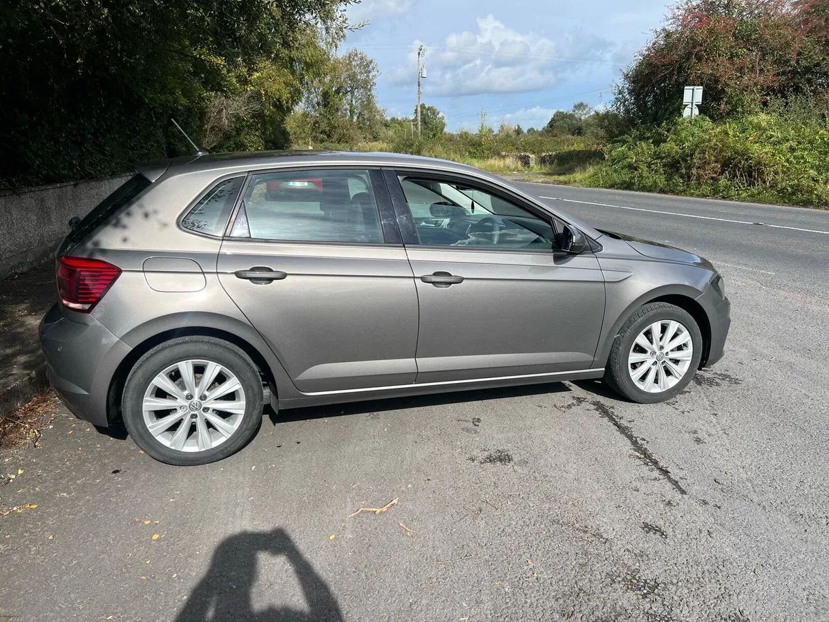 2018 Volkswagen Polo 1.0 petrol Hatchback - Image 4