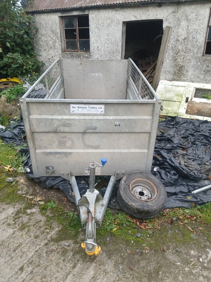 Trailer - Image 4