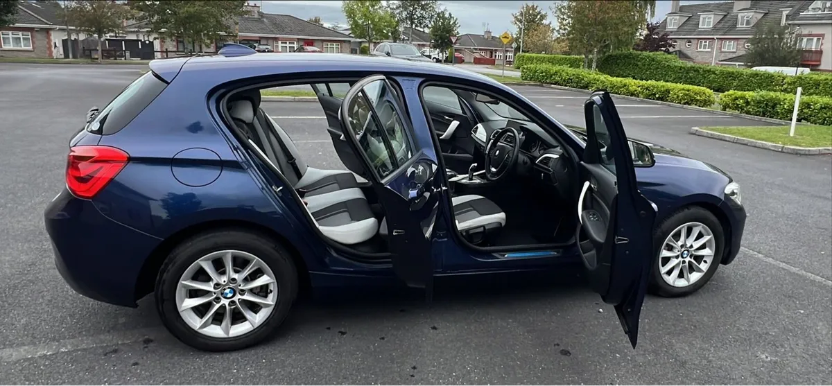 BMW 118i - Image 2
