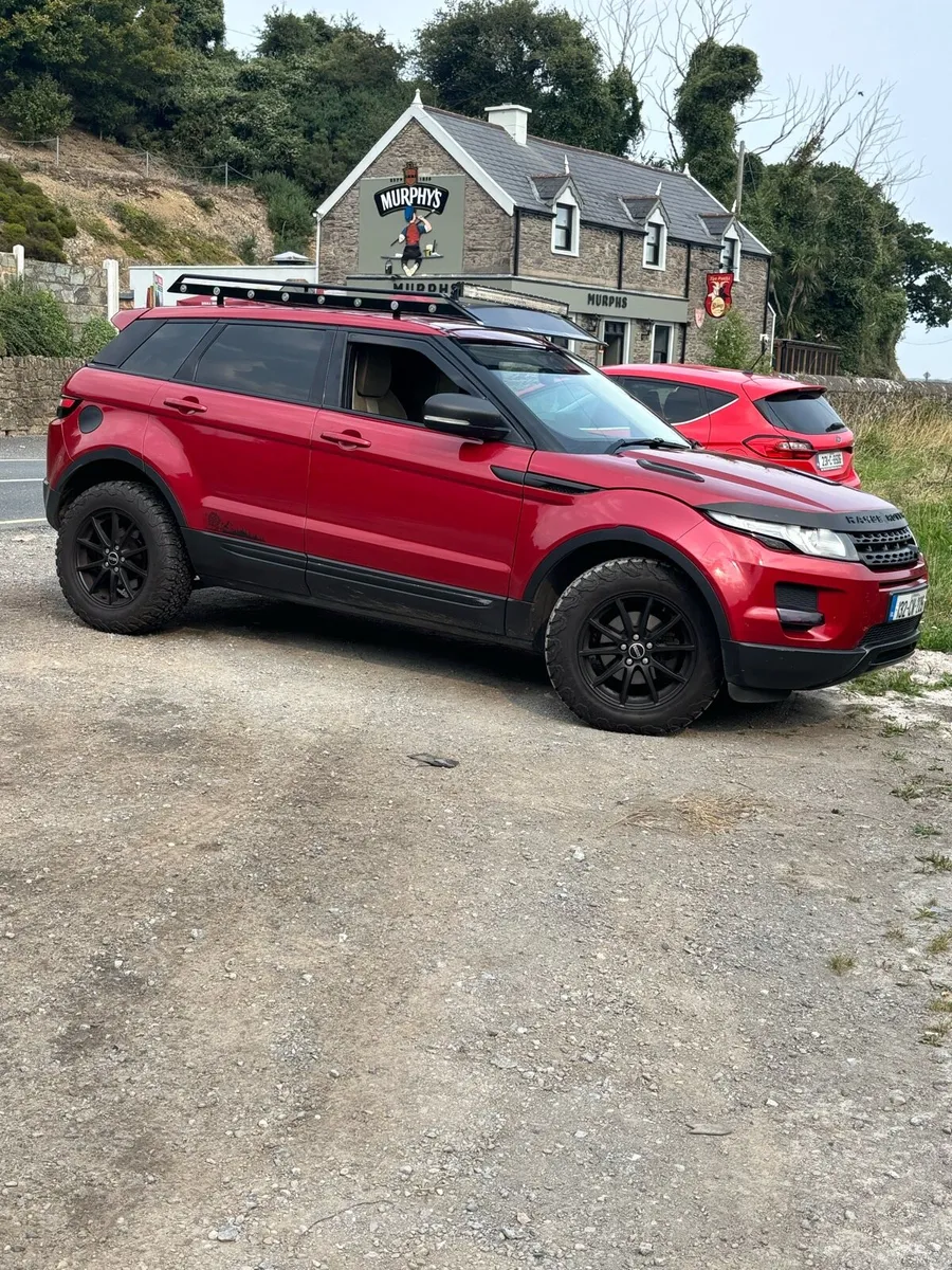 Range Rover Evoque Commercial - Image 1
