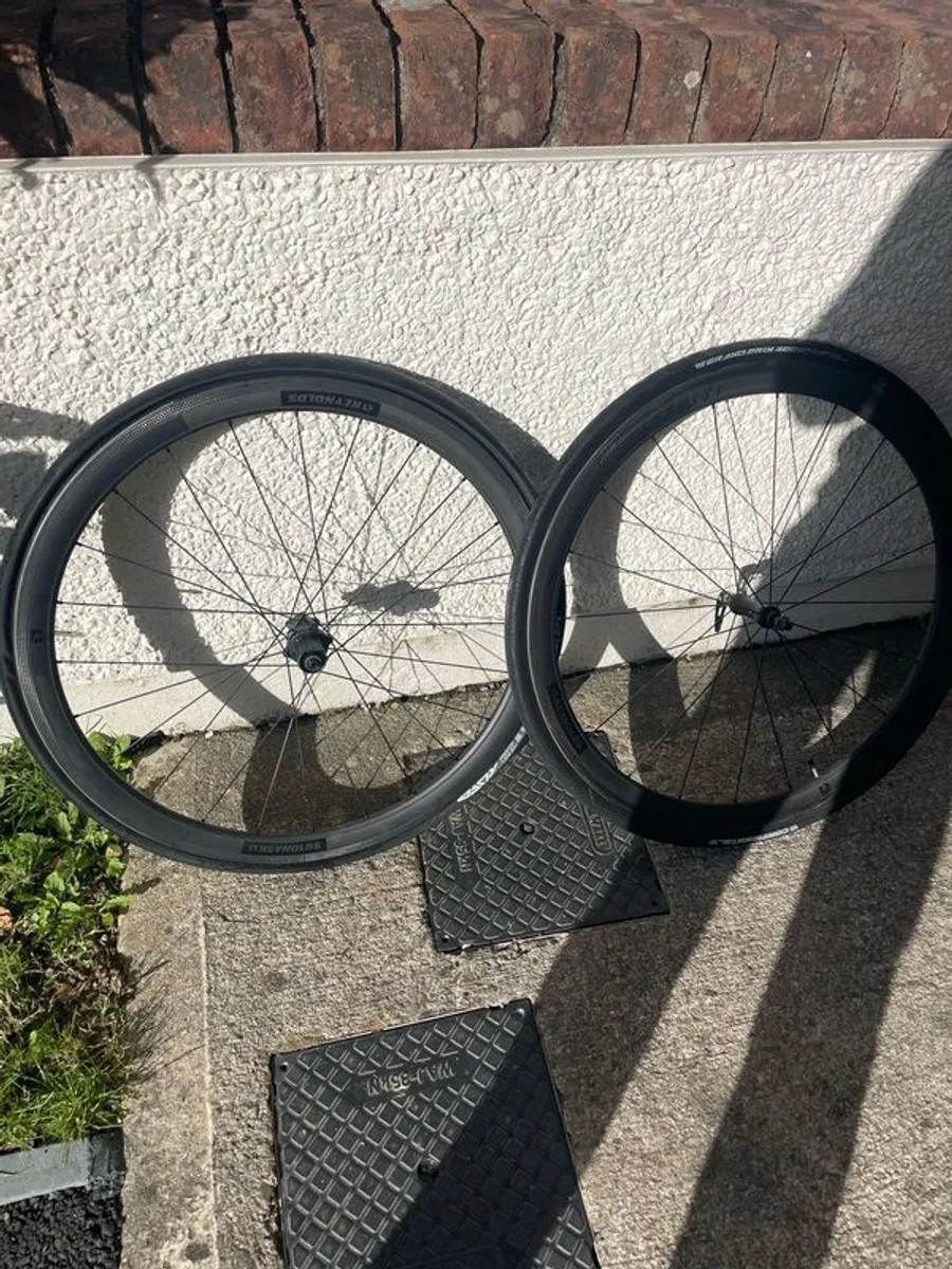 Reynolds Assaults Carbon Wheelset