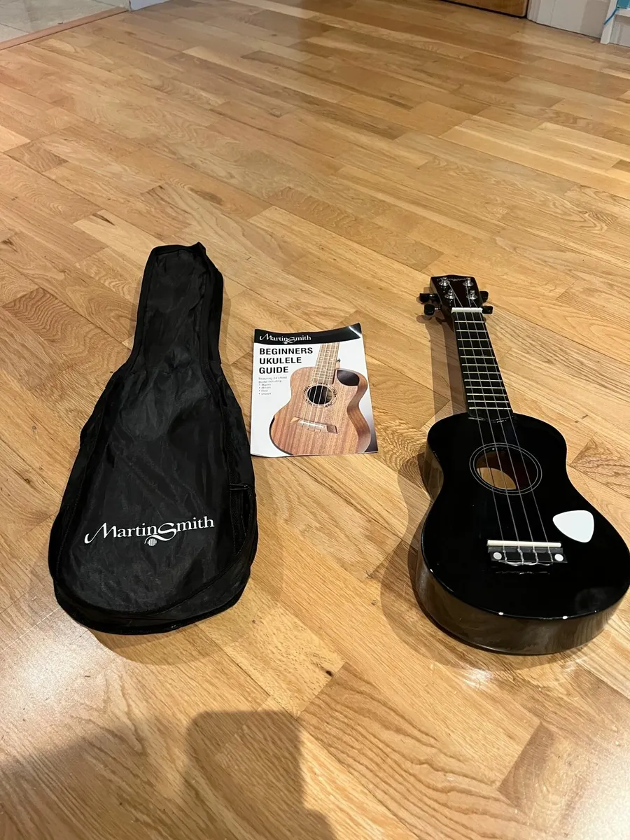 As-new Black Ukelele - Image 3