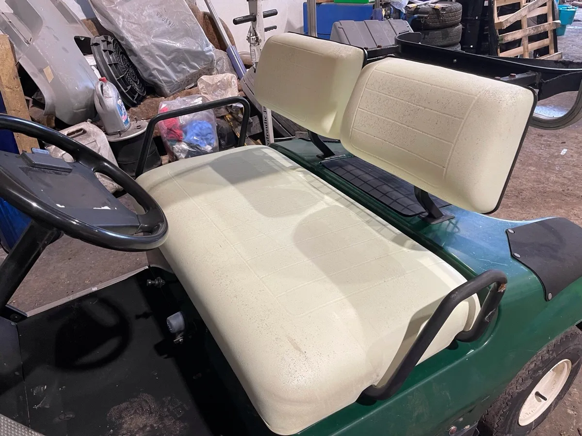 Yamaha golf cart - Image 3