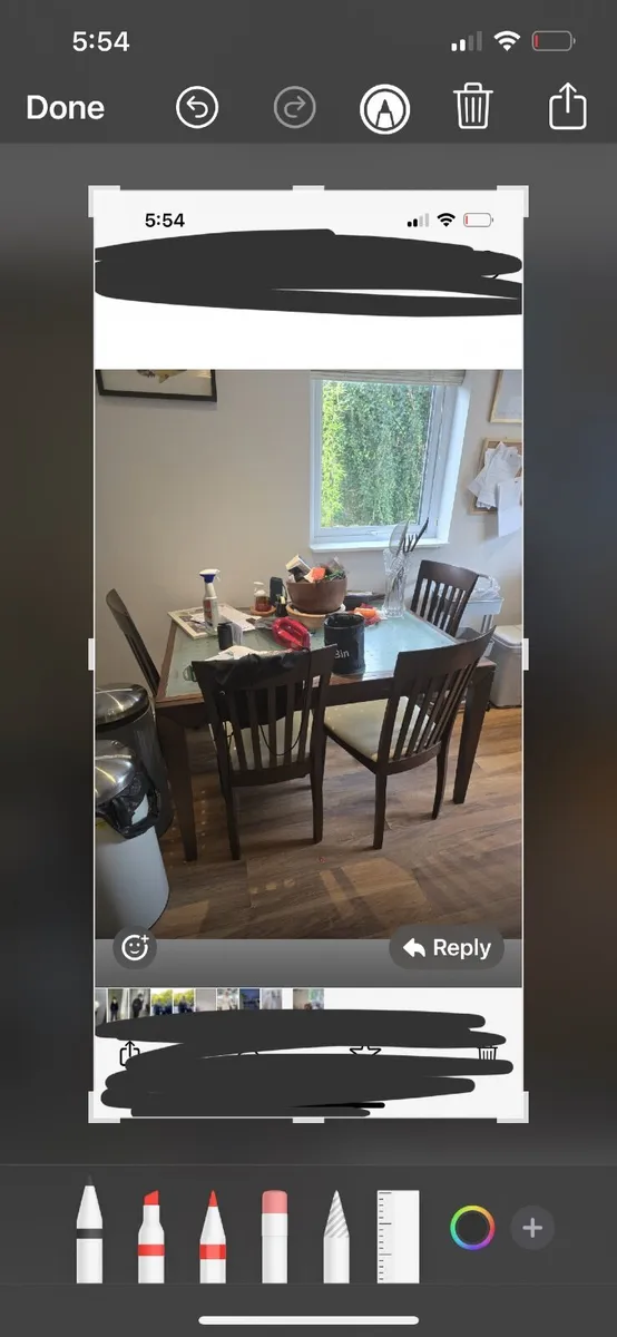 Table and chairs - Image 2