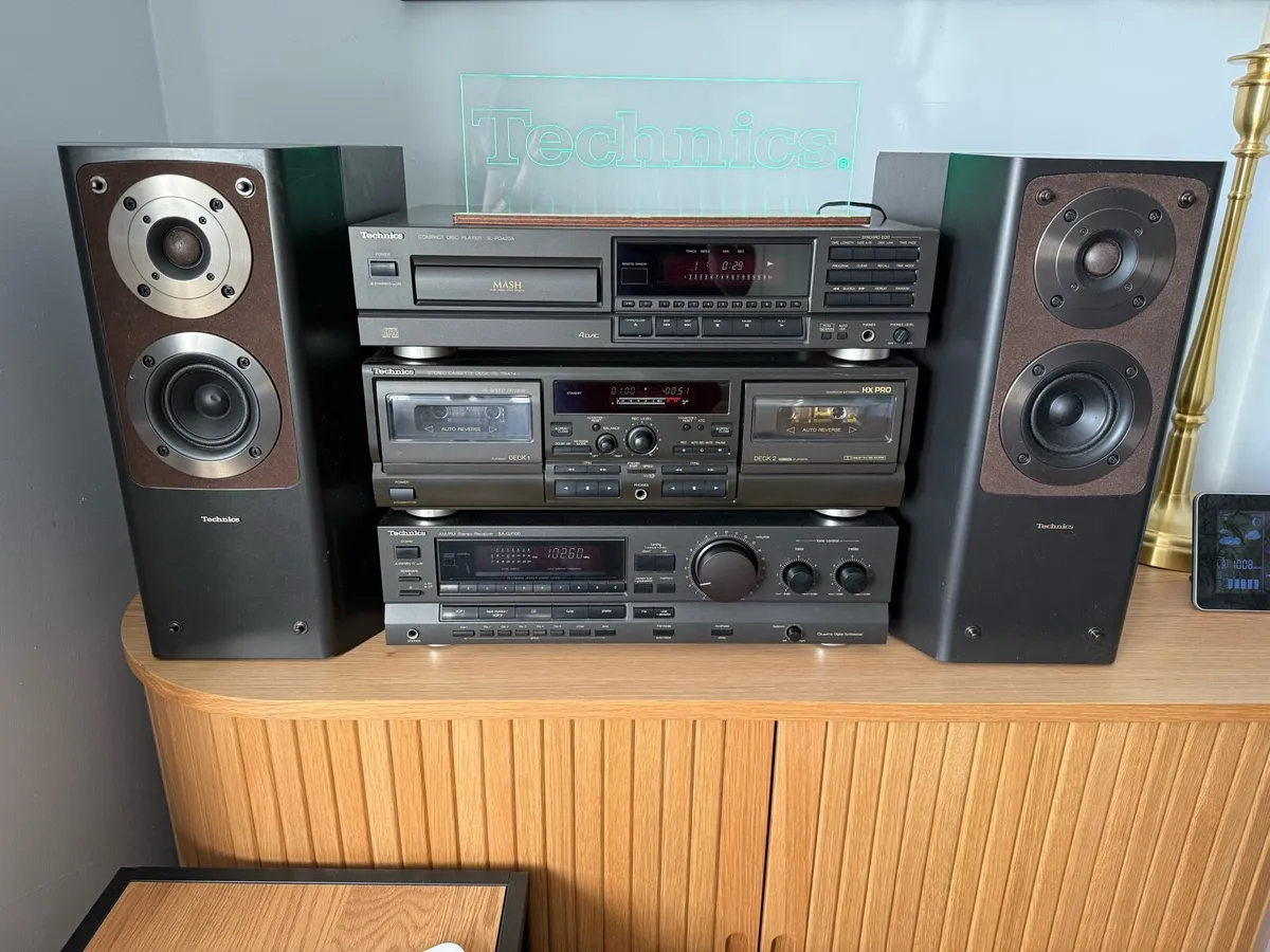 Technics HI-FI set - Image 2