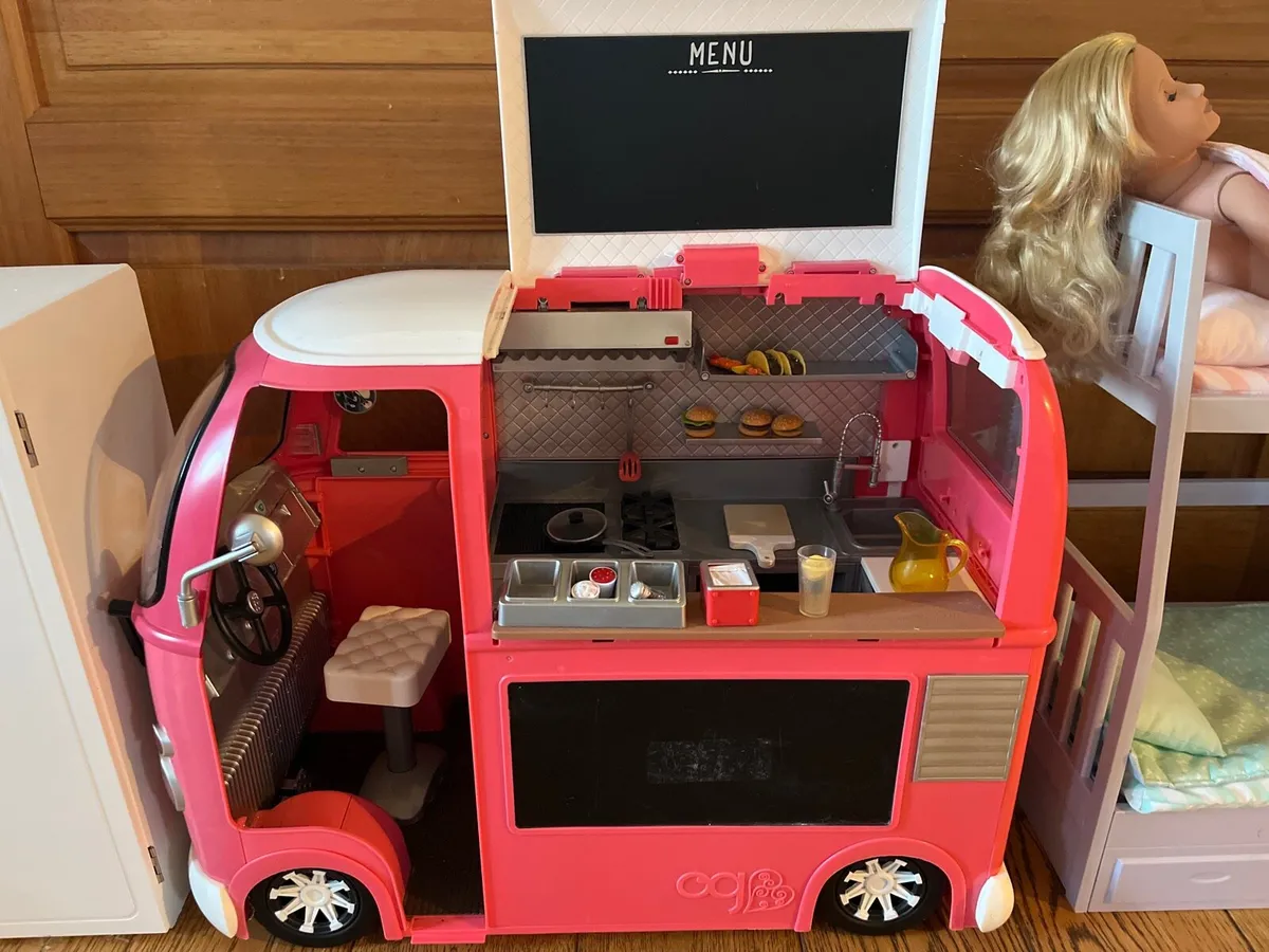Our generation selection of toys - Image 4