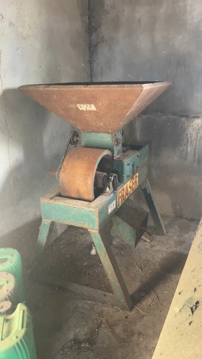 Fraser Corn Roller - Image 1