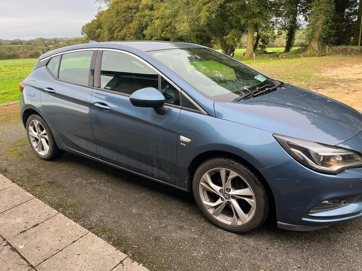 Opel Astra 1.6l Diesel SRI CDTI 110bhp - Image 2