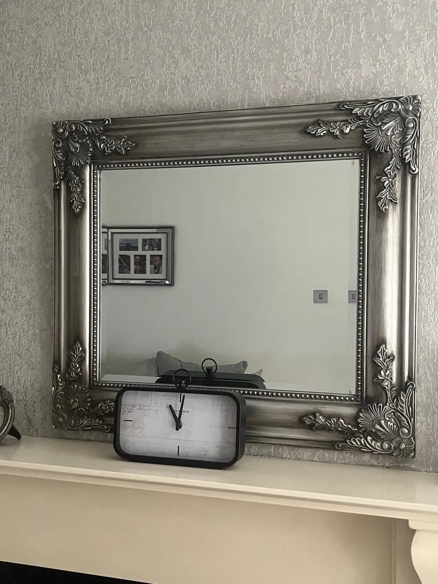 Mirror - Image 1