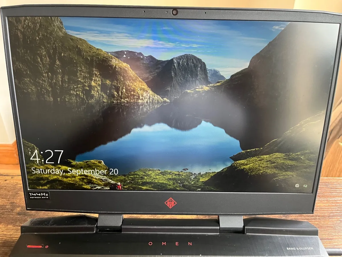 Hp Omen 15 Gamers Laptop - Image 2