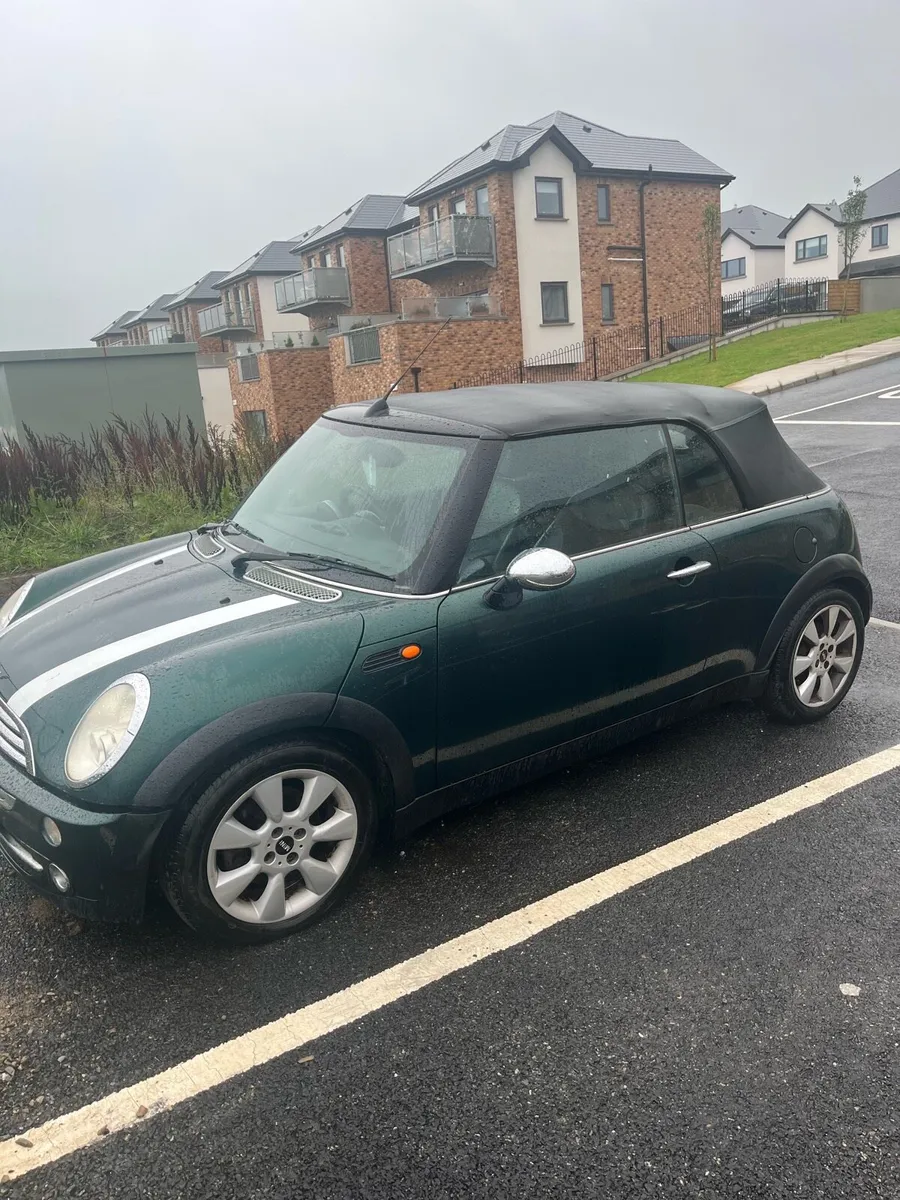 Mini Cooper convertible R52 - Image 2