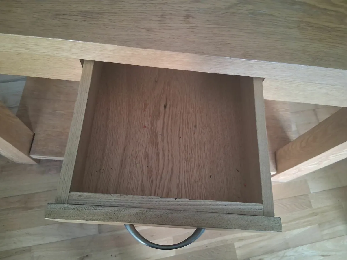 hall table - Image 3