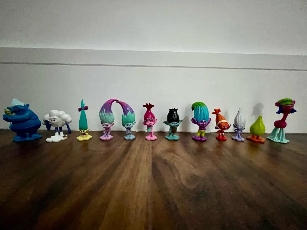 Trolls toy bundle