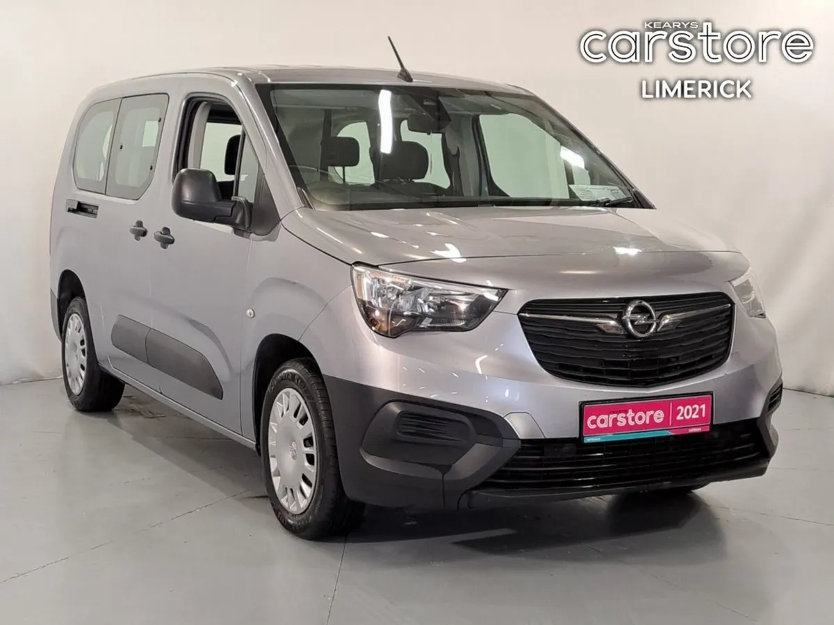 Opel Combo 1.5 Turbo D 100PS Energy XL 7 Seater - Image 1