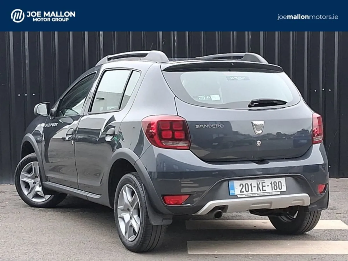 Dacia Sandero Stepway TCe 90 Stepway Alternative - Image 2