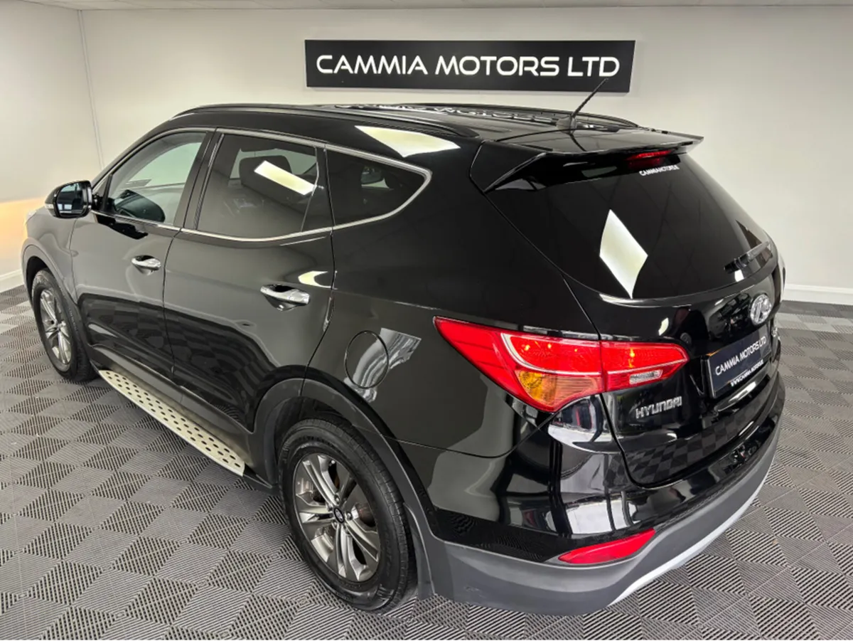Hyundai Santa Fe *HYUNDAI SANTA FE* *MANUAL* BT AU - Image 3