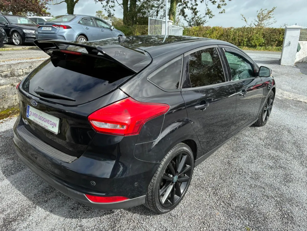 Ford Focus 1.5 TDCI ZETEC EDITION - Image 2