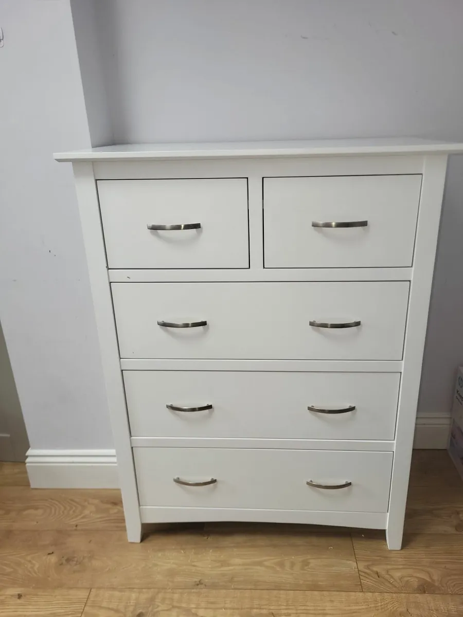Wentworth Chest of drawers - Image 2