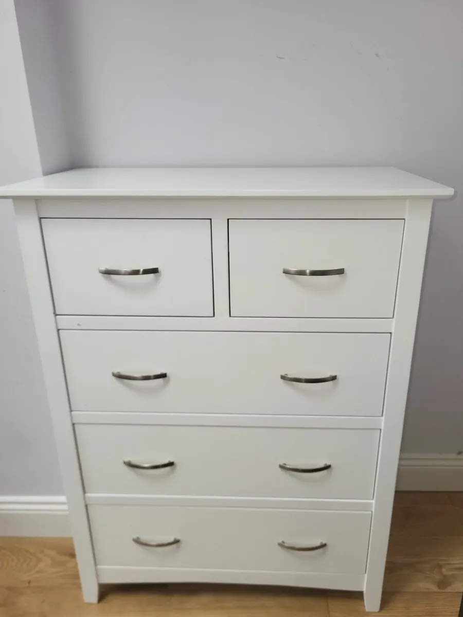 Wentworth Chest of drawers - Image 3