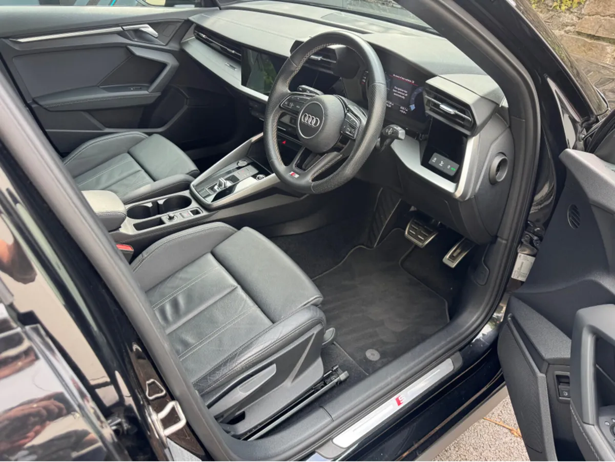 Audi A3 S LINE 40 TFSI E SPORTBACK//LOOKS SUPERB// - Image 4