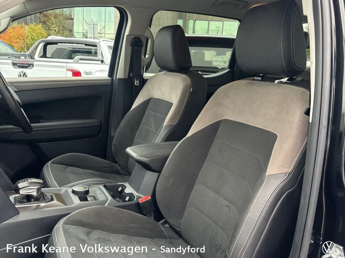 Volkswagen Amarok Style Auto 2.0 4 Motion 202BHP - Image 4
