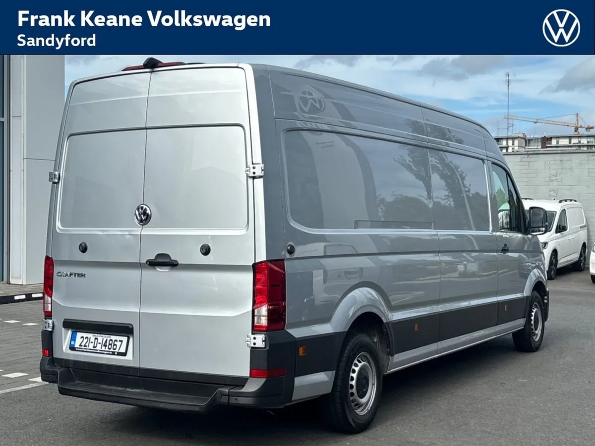 Volkswagen Crafter Trendline 35 LWB 140BHP  apple - Image 2
