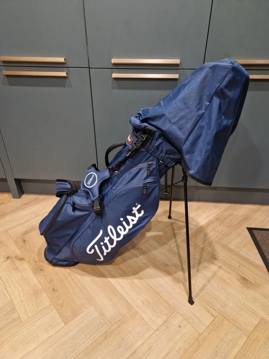 Titleist Players 4 carry golf bag - Image 4