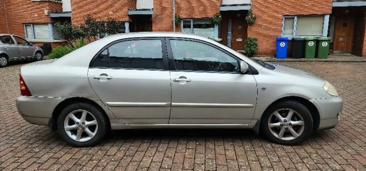 Toyota Corolla 2005 - Image 3