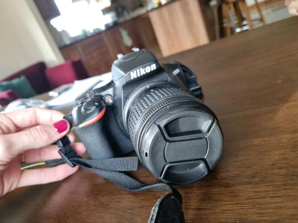 Nikon D3500 DSLR Camera - Image 2