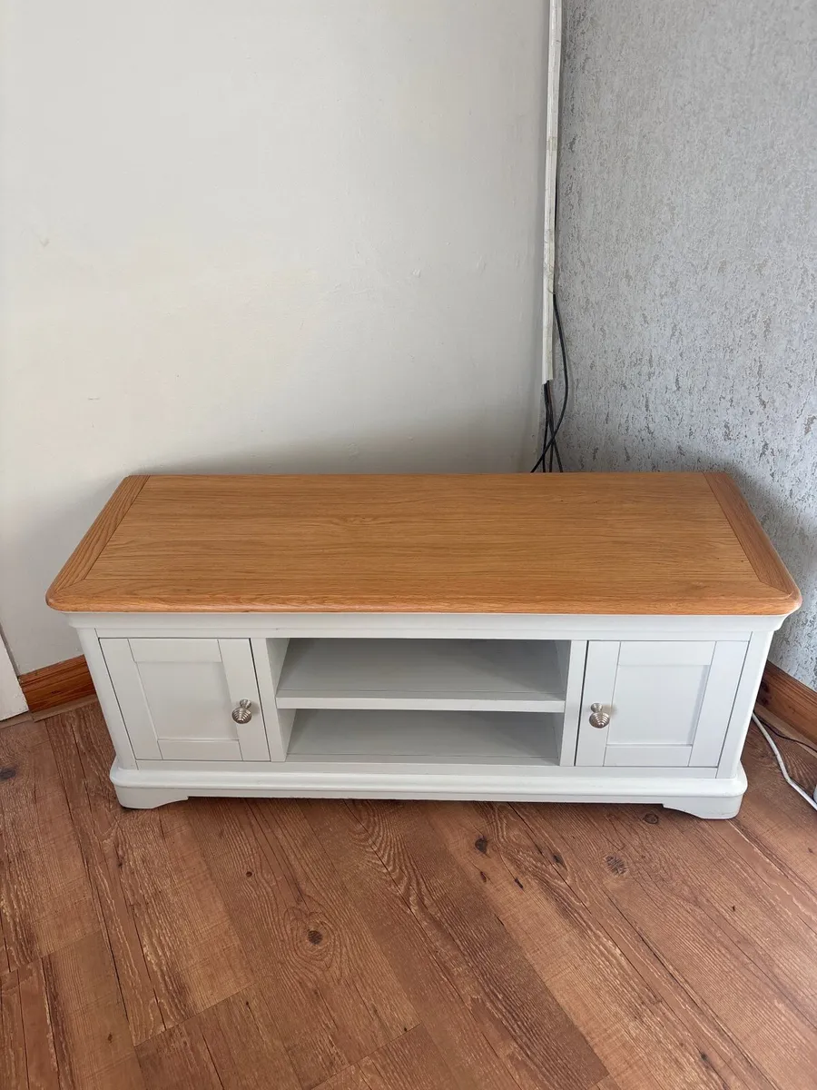 Tv unit - Image 1