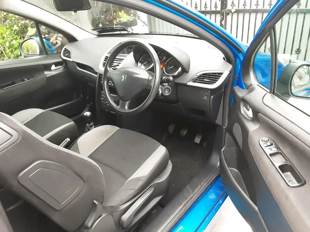 Peugeot 207 taxed ncted low mileage - Image 3