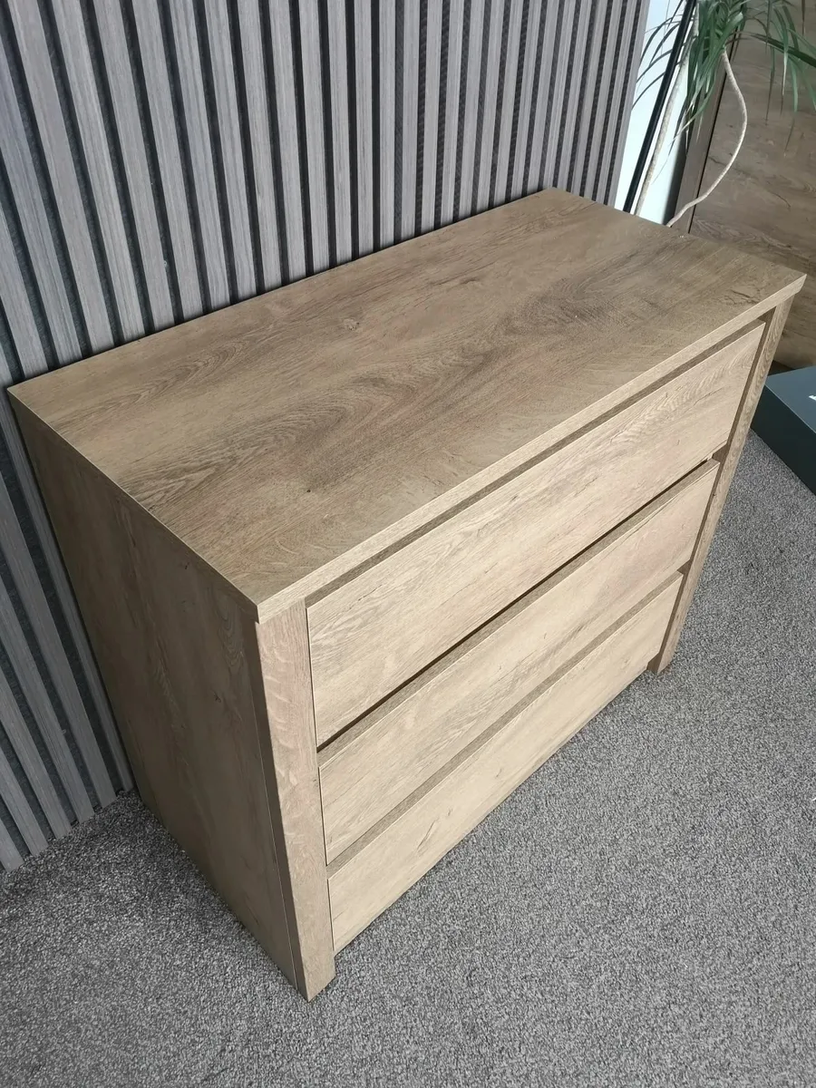3 drawer chest - Image 3